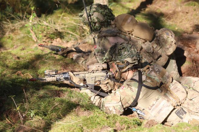 麻将胡了-丹麦队防线前场火力出击，英格兰难以防守的简单介绍